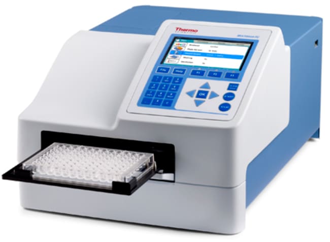 multiskan_fc_right-96_open-650 Multiskan™ FC Microplate Photometer with incubator - Image 1